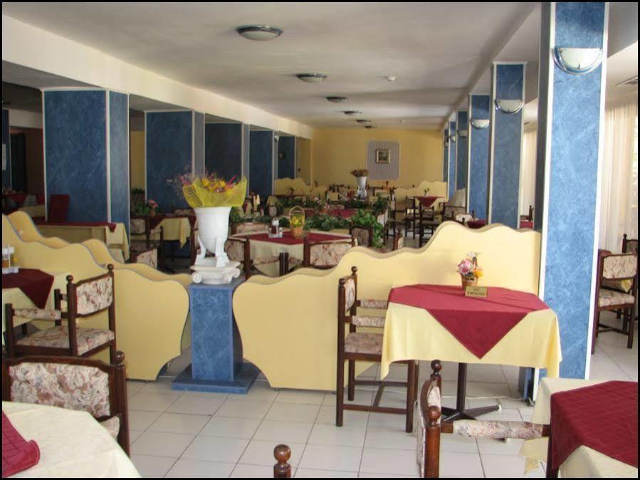 Kamchia Park Hotel Golden Sands Eksteriør billede